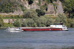 Frachtschiff  LUMA  Rhein aufwärts bei Kaub 4.7.2020