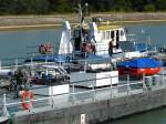 Das franzsische Gendarmerie-Boot  ALSACE G-7901  kontrolliert am 29.08.2008 das deutsche Tankschiff  BOHEMIA  (Lnge 109,7 m / 2376 Tonnen / Schiffsnummer 4804100 / Heimathafen: Smachtenhagen) im Oberwasser der Schleuse Vogelgrn (Rhein-Seiten-Kanal). 