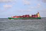 Rotterdam Maasvlakte am 5.10.2023: Der Container Frachter CAPE FERROL verläßt hier um 15.19 Uhr Rotterdam.