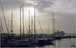 Vormittagssonne ber dem Jachthafen von Palma de Mallorca. Scan vom Dia, 2005 (Matthias)