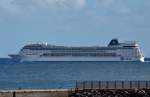 MSC Armonia, hier verlsst das Schiff gerade den Hafen von Arrecife am 15.12.2014.