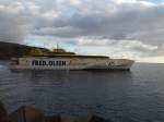 Benchuigua Express von der Reederei Fred Olsen verlsst den Hafen von Los Christianos/Teneriffa ( Okt.2008)
