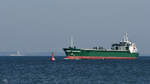 Das Frachtschiff GROSSE FREIHEIT (IMO: 9507142), Baujahr 2012 kommt gerade in Travemünde an. (März 2022)