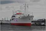 Stckgutfrachter Cap San Diego, IMO 5060794, MMSI 211855000, Flagge Deutschland, L 160 m, B 20 m, liegt am 21.09.2013 im Hafen von Hamburg vor Anker.