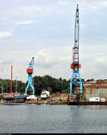 Blick während einer Hafenrundfahrt auf zwei Krane der Lindenau Werft GmbH im Kieler Hafen.
[2.8.2019 | 12:06 Uhr]
