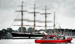 Feuerlöschboot SENATOR EMIL PETERS (zur Berufsfeuerwehr Lübeck gehörend) kehrt von einem Einsatz auf der Ostsee zurück. Auf ihrem Weg zum Liegeplatz passiert das Löschboot die Viermastbark PASSAT.
Aufnahme: 23.08.2015