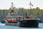 Tanker Süllberg (IMO: 9100114) hat gerade vom Skandinavienkai in Lübeck-Travemünde abgelegt und begibt sich auf den Weg in Richtung Ostsee. Aufnahme vom 19.04.2019