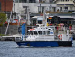 Im Bild das Polizeiboot HABICHT der WSP Schleswig-Holstein, welches Anfang Mai 2023 in Travemünde unterwegs war.