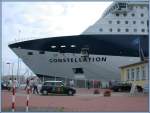 Kreuzfahrtschiff Constellation der Reederei Celebrity Cruises in Warnemnde am 09.08.2005