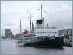 Der Dampfeisbrecher Stettin 1933 in eben dieser Stadt erbaut liegt whrend der Hansa-Sail im Hafen von Rostock.