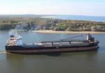 19.10.2014 Swinemünde. CSL Thames verlässt den Hafen
