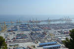 Der Containerhafen von Barcelona (Februar 2012)