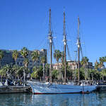 Das Segelschiff SANTA EULÀLIA (MMSI: 224005530) ist hier im Stadthafen von Barcelona zu sehen. (November 2022) 