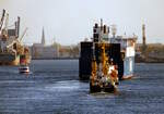 Hafeneinfahrt Rostock am 08.11.23 mit der DENEB und der FINNSUN Voraus.