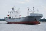 Die Santa Giannina verlsst den Hafen von Hamburg IMO-Nummer:9141780 Flagge:Liberia Lnge:182.0m Breite:30.0m
