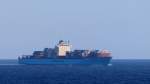 Die Seago Piraeus am 22.10.2013 vor Malta. Sie ist 294m lang und 32m breit.