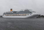 am 08.09.2017 lag die 290m Costa Favolosa der Reederei Costa Crociere auf ihrem Seeweg von Aarhus nach Barcelona via Kopenhagen in Warnemnde.