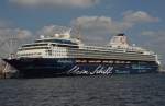 Mein Schiff 1 am Cruise-Terminal in der Hafen City von Hamburg  am 05.05.2013 gesehen.