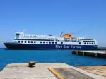 Die  Blue Star 1  am 25.06.2011 im Hafen von Rhodos. Das 176 m. lange und 26 m. breite Schiff ist eine Schnellfhre (28 Knoten) und verbindet unter anderem die Insel Rhodos mit dem Hafen von Pirus.