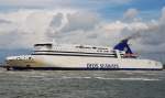Dieppe Seaways, ein Fhrschiff von DFDS Seaways, Heimathafen Le Havre, hier im Hafen von Calais am 23.05.2013.  Die bisherigen Namen 2002-2007: Superfast X , 2007-2008: Jean Nicoli, 2008-2012: SeaFrance Molire, 2012: Molire, 2012-heute Dieppe Seaways