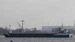 Die Margaretha am 16.11.2013 auf der Weser vor Bremerhaven. Sie ist 88m lang und 13m breit.
