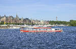 Das Ausflugschiff »Foules Vous« der Firma Radsightseeing im Stockholmer Hafen.