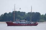 Feuerschiff Elbe 3 Flagge:Deutschland Lnge:45.0m Breite:7.0m aufgenommen vor Schulau Wedel am 05.06.10