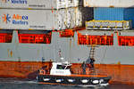 Lotsenversetzboot 5a GC-3-2-00 übersetzt Lotsen auf Containerschiff RENATE P.