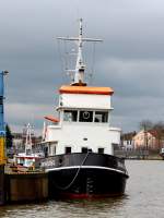 Der Schlepper Braksiel am 21.02.2014 im Binnenhafen von Brake.