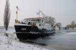 Eisbrecher BR  vom WSA Magdeburg im Hafen von Wittenberge.Jan.2013