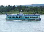 Rhein Ein komischesschiff in Linz
Kann mir einer sagen was das ist?