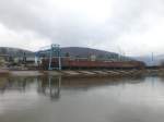 Elbe auf der Werft in Waltirsche  liegt schon  der n�chste Kasko
auf der Helling. 