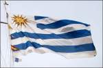 Amerika Uruguay. Flagge am Heck der CAPITAN MIRANDA, dem Segelschulschiff der Marine Uruguays. Aufgenommen am 28.08.2008 in Bremerhaven.