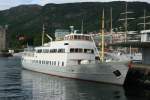 Bergen Die M/S 'Midthordland' im V�gen von Bergen; 08.06.2009