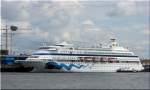 Kreuzfahrtschiffe AIDA CARA am hamburger Kreuzfahrtterminal.(21.6.09)