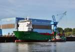 Frachtschiff Scan Britania - ein halbes Schiff auf der Weser ...