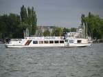MS BOIZENBURG vor dem Yachthafen der Marstall-Halbinsel im Schweriner See, ...