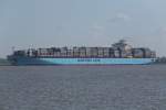 Containerschiffe Maersk Stralsund am 24.9.2009 auf der Elbe bei Stade