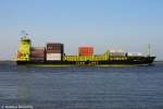 Feeder Die Borussia Dortmund auf der Elbe bei Gr�nendeich am 23.07.06.