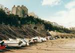 Tenby Das kleine walisisches Hafenst�dtchen Tenby sieht wohl heute noch genauso aus, wie 1993, als ich dort war. Sehr alt u h�bsch. Vorwiegend Sport u Ausflugsboote liegen hier. Der Tidenhub ist betr�chtlich, wie man sieht. 