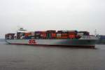 OOCL Long Beach f�ht ...  Stefan Haase 03.11.2009