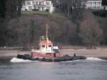 Schlepper Hamburg - 20.2.07 - Schlepper MARS, im Hintergrund die Villen der Elbchaussee.
