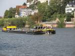 Neckar Das Binnenschiff B�hmen am 10.09.2006 den Neckar aufw�rts fahrend in Heidelberg.