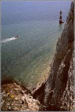 Gro�britannien Der Leuchtturm Beachy Head vor der s�denglischen Kreidek�ste. Scan eines Dias aus dem Sommer 1987.