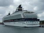 Die 248 Meter lange Celebrity Century (Heimathafen Valetta) am 11.08.08 ...
