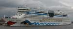 AIDA Diva vor der ...  M. Schiebel 17.01.2010