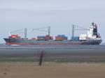 Amanda (IMO-9217565;L=184;B=25mtr) sticht im Bereich der Kugelbake in die Gew�sser ...