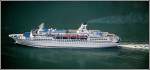 Kreuzfahrtschiff MS ASTOR im August 2003 im Geirangerfjord. Scan vom ...