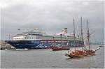 MS  Mein Schiff  am ...  Martin Groothuis 13.05.2010