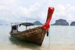 Typisch thail�ndisches Longtail Boat ...  Karl Seltenhammer 12.06.2010